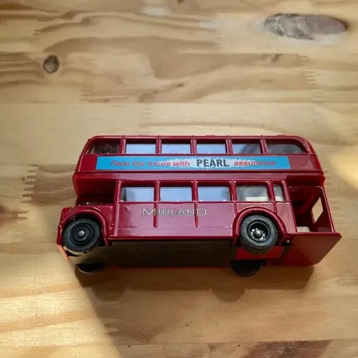 Bus de collection N•113