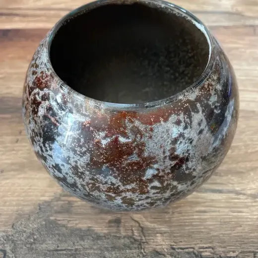 Pot en verre artisanal
