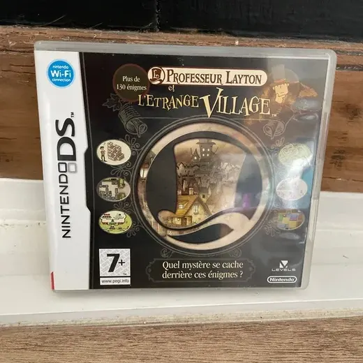 Professeur Layton et l’étrange village