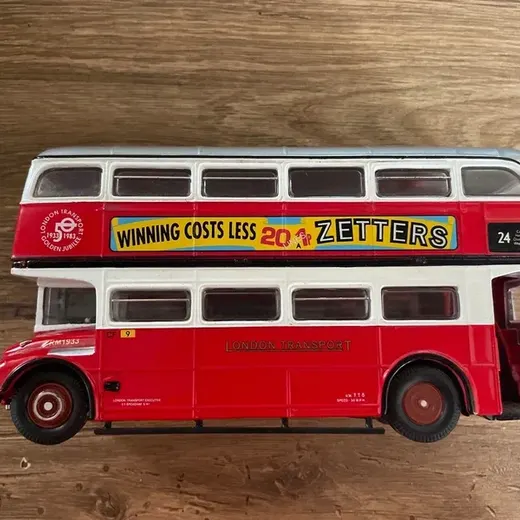 Bus de collection N• 42