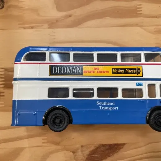 Bus de collection N•74