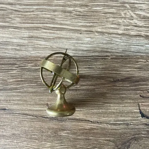 Mini globe terrestre en laiton