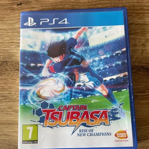 Jeu PS4 captain tsubasa