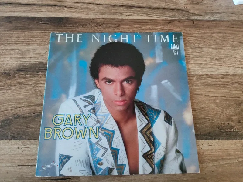 Vinyle the night time gary brown