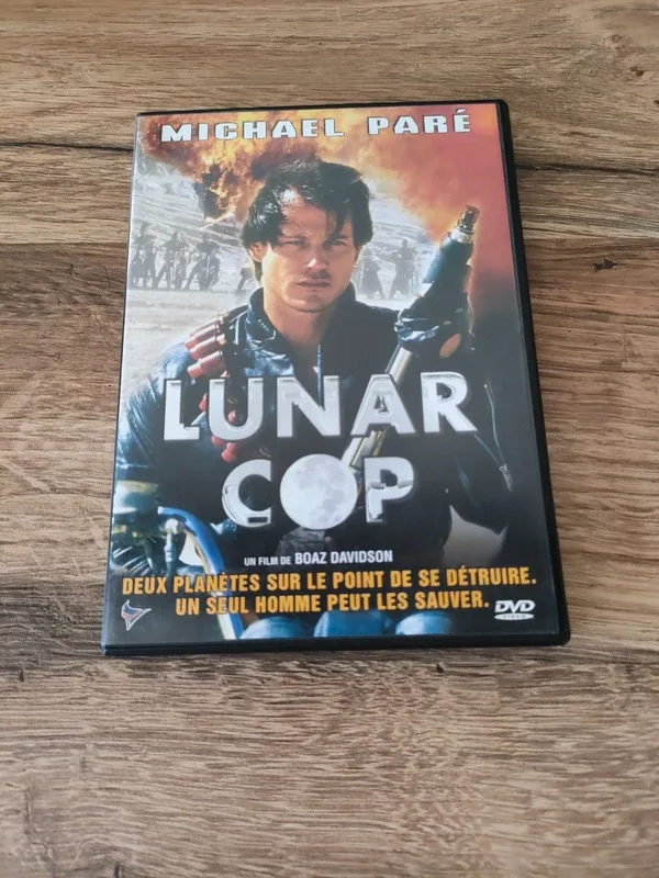 DVD lunar cop