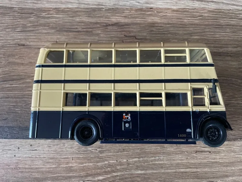 Bus de collection N•29