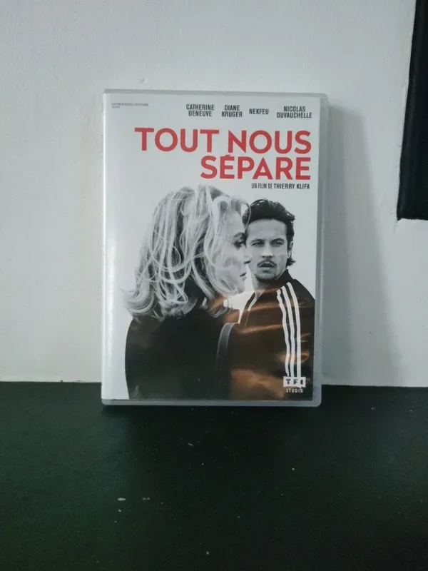 DVD tout nous sépare