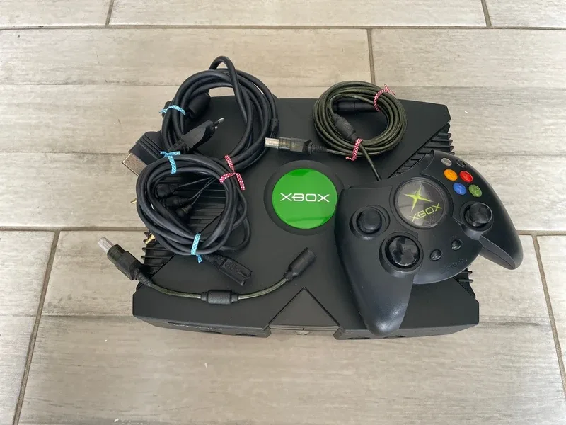 Console XBOX avec manette