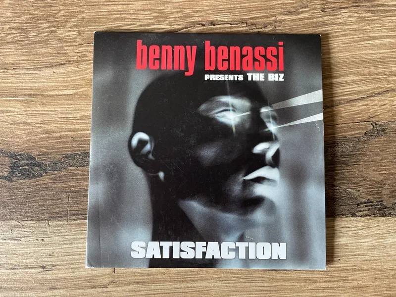 Single Benny benassi satisfaction