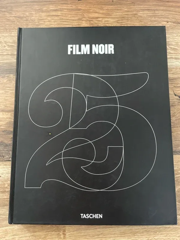 Livre film noir 25