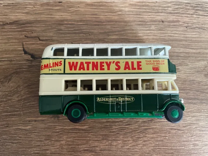 Bus de collection N•4