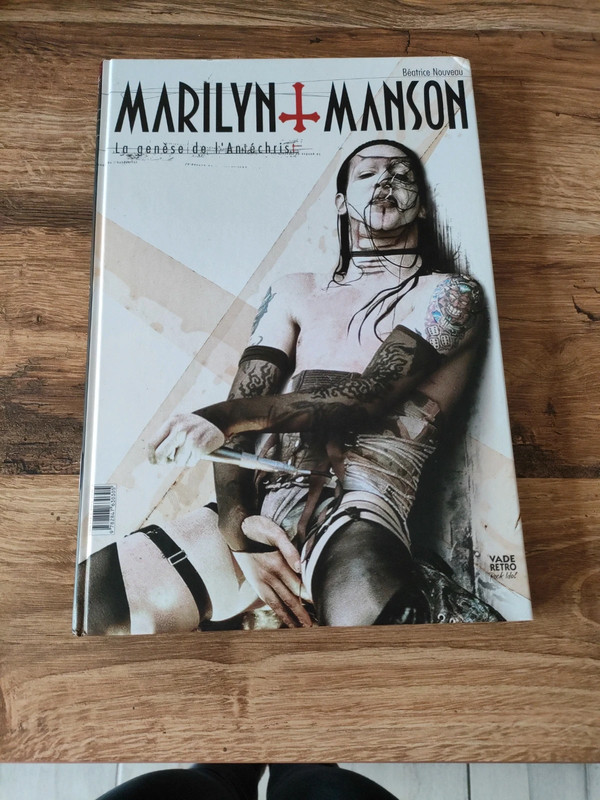 Livre 2 en 1 sur Marilyn Manson